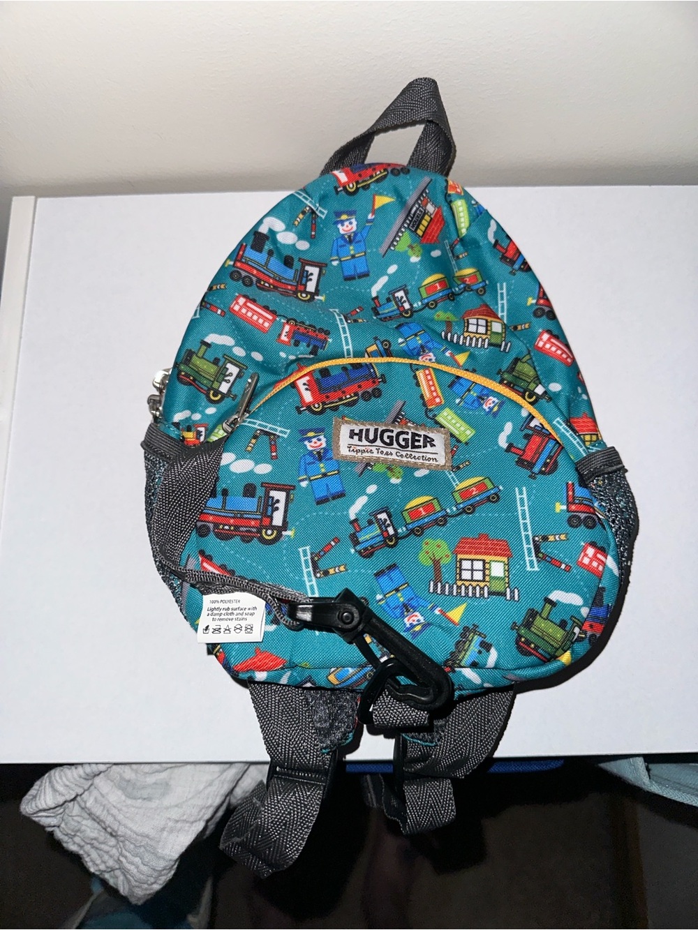 Hugger Kids Teal Train Print Backpack